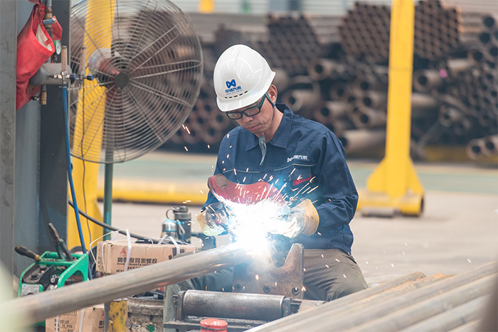 山南网架焊接车间